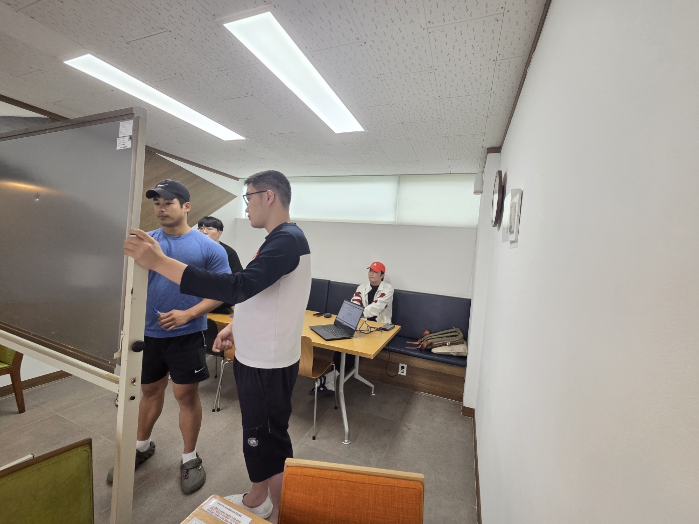 KakaoTalk_20260609_164912013_02.jpg